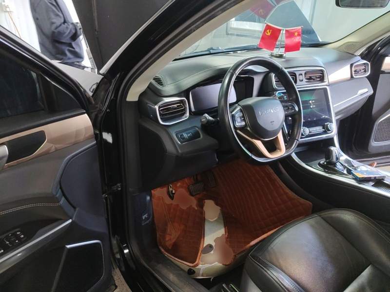 Used Lynk & Co 01 2018 2.0T Two-Wheel-Drive + Version — 15