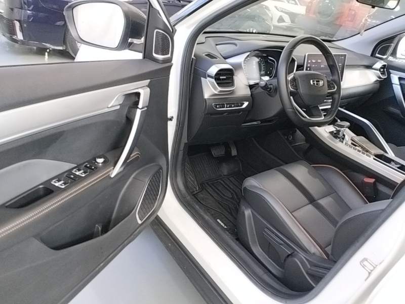 Used Geely Auto Coolray 2023 1.5T DCT Diamond Edition — 15