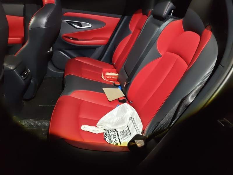 Used CHANGAN UNI-T 2020 1.5T Prestige Version — 21
