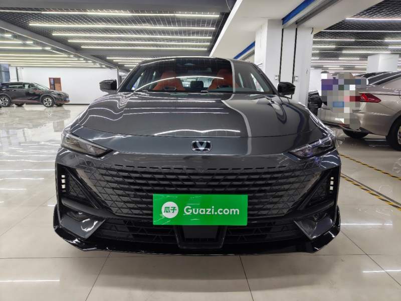 Used CHANGAN UNI-V 2023 1.5T Sport Edition — 2