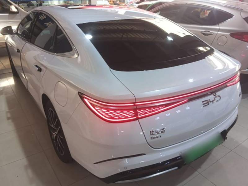 Used BYD Seal 2023 DM-i 1.5L 121km Prestige Model — 4