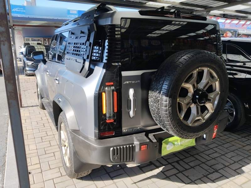 Used JETOUR Traveler 2023 2.0T Four-Wheel Drive Conqueror — 4