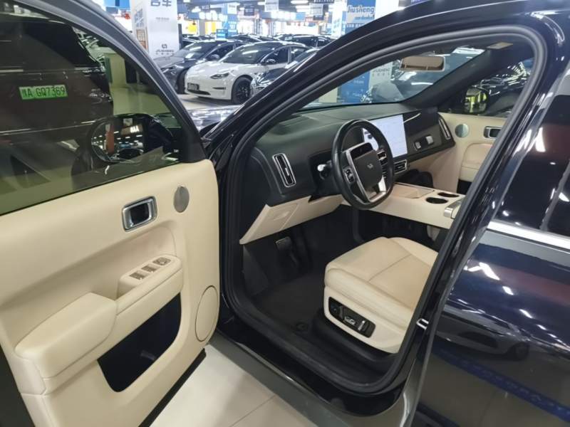 Used Li Auto L9 2023 Pro Model — 15