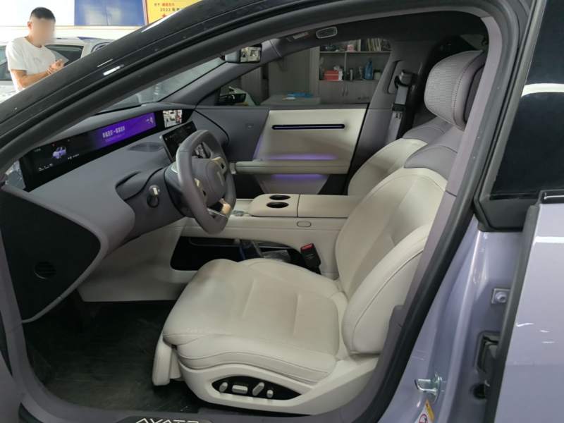 Used Avatr 06 2025 Ultra Pure Electric Edition — 14