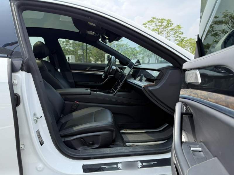 Used NETA S 2023 All-Electric 520 km Range Rear-Drive Version — 25