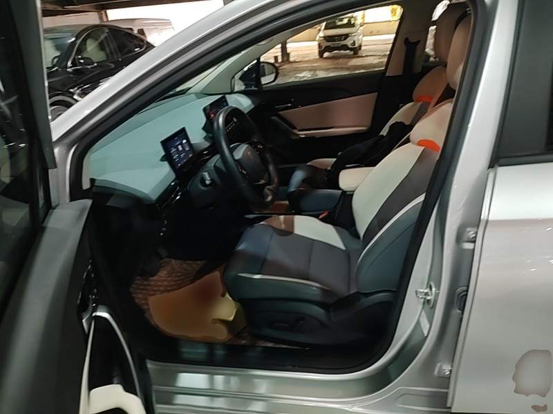 Used MG 4 EV 2022 425 km Luxury Edition — 14