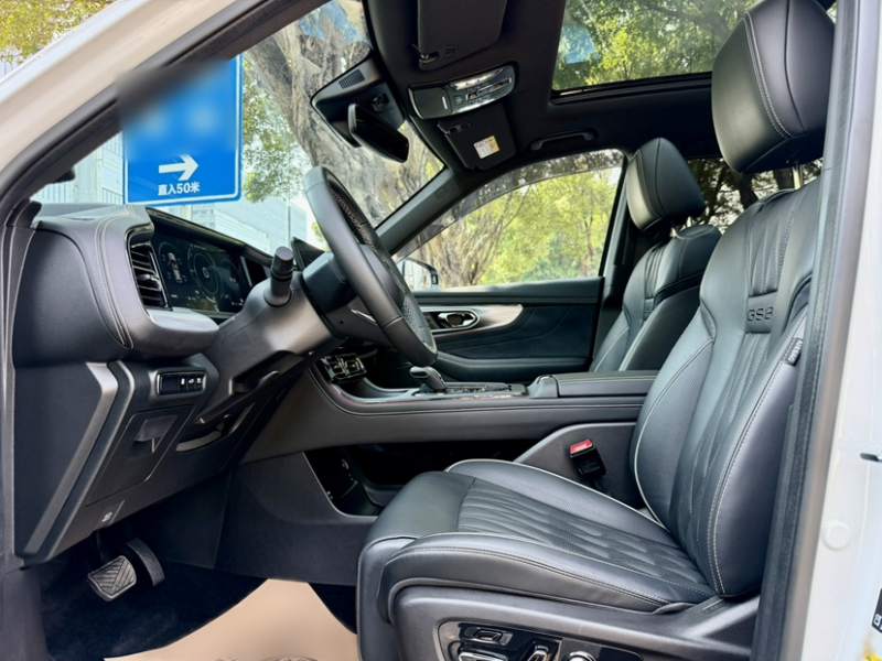 Used GAC Trumpchi GS8 2022 Dual-Engine Series 2.0TM Two-Wheel Drive Prestige Edition (7 Seats) — 39