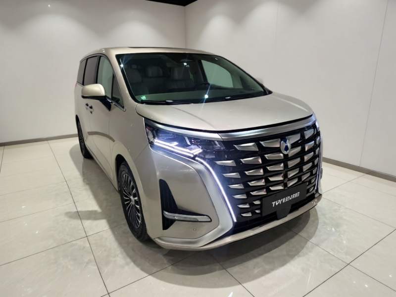 Used Denza D9 2022 DM-i 970 Four-Wheel Drive Flagship Model — 3