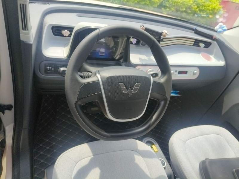 Used Wuling Hongguang MINIEV 2022 Macaron Premium Model – Lithium Iron Phosphate — 6