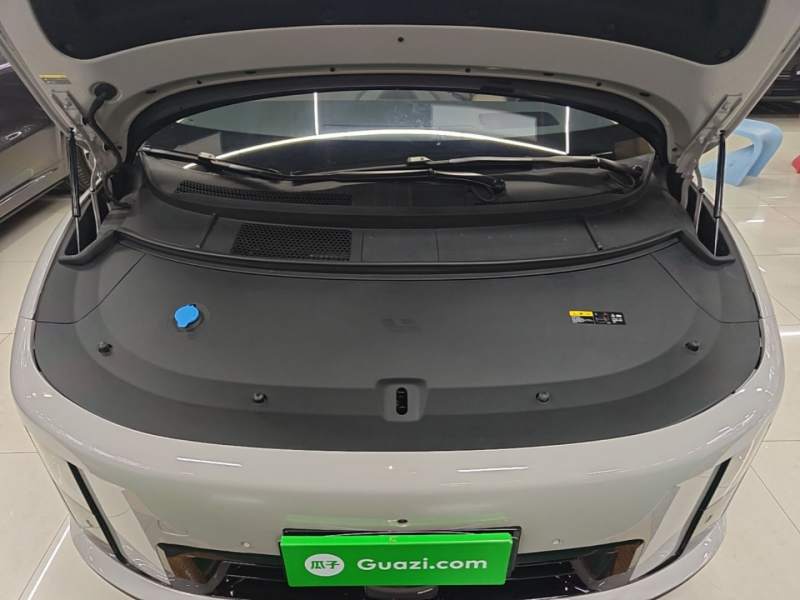 Used Li Auto i8 2025 Model Standard Version — 19