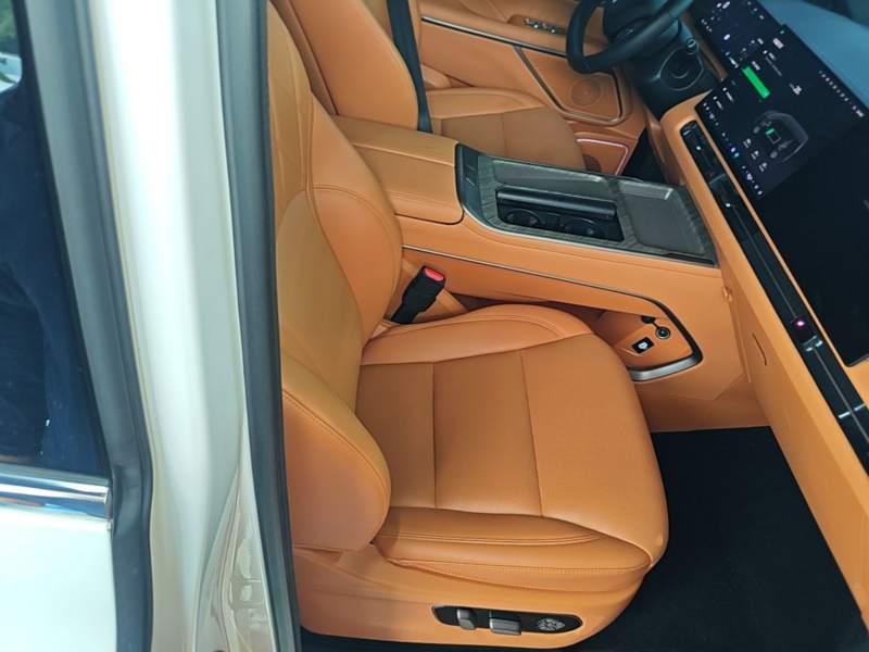 Used Wey Gaoshan 2025 Four-Wheel Drive Alpine 8 — 24