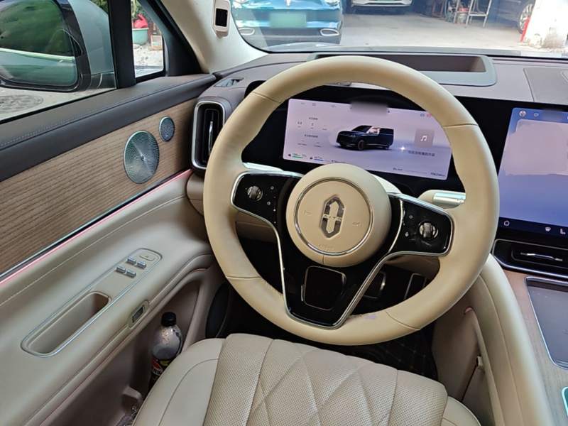 Used AITO/LUXEED/MAEXTRO/SAIC/STELATO AITO M9 2024 Range-Extended Ultra Version 42 kWh 6-Seater Model — 10