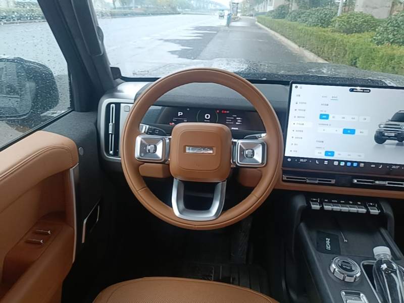 Used iCAR V27 2026 Model 200KM Four-Wheel Drive Falcon 500 — 10