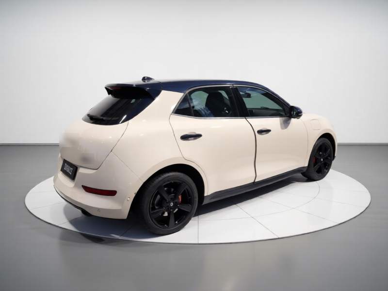 Used ORA Good Cat 2024 401 km Range Luxury Version 135 kW — 4