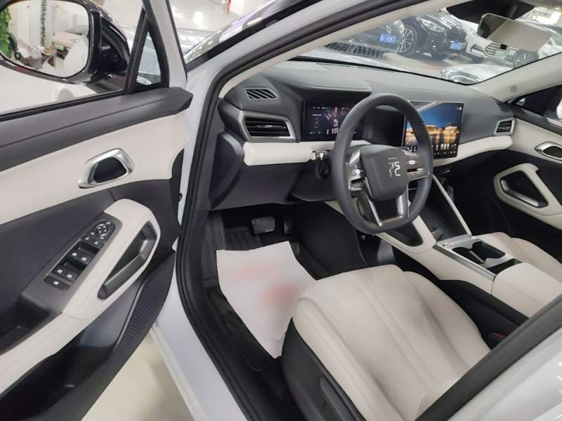 Used BYD Yuan UP 2025 Intelligent Driving Version 401 KM Dynamic Edition — 15