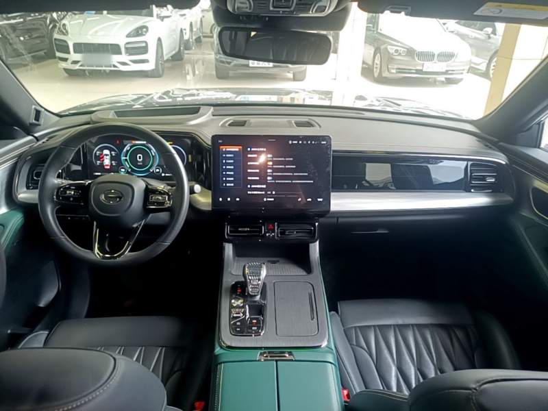 Used GAC Trumpchi GS8 2022 Dual-Engine Series 2.0TM Two-Wheel Drive Prestige Edition (7 Seats) — 9