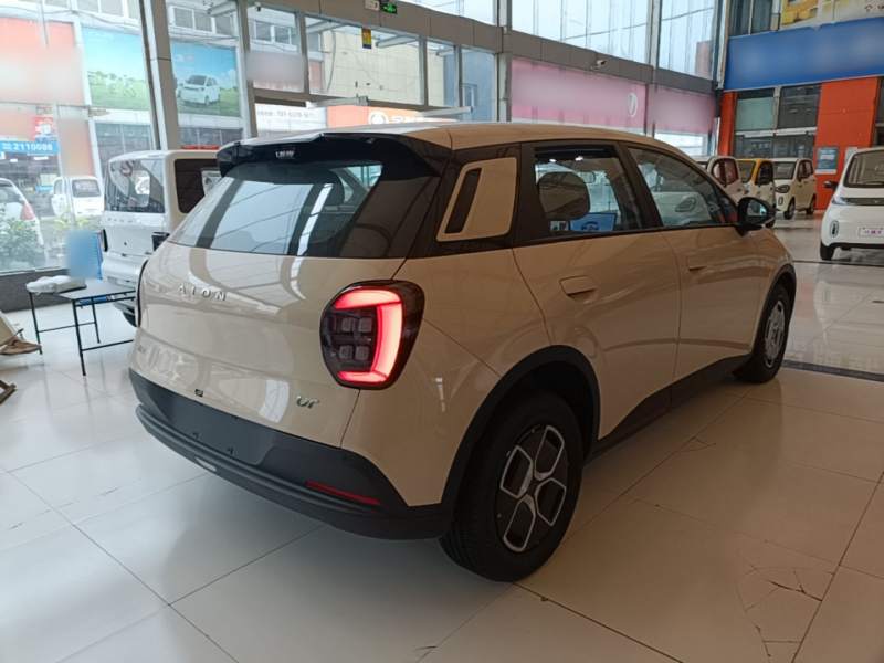 Used AION UT 2025 420 Smart Edition — 6