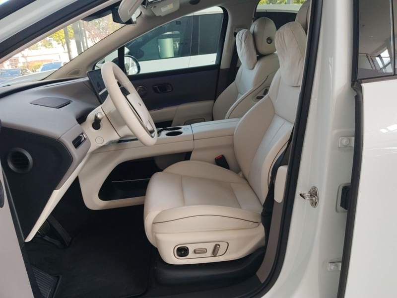 Used Li Auto i8 2025 Model Standard Version — 14