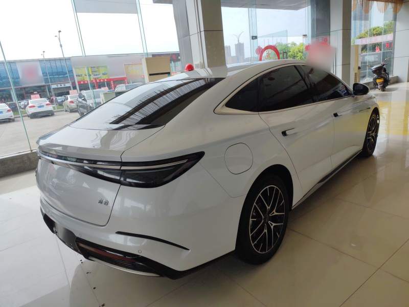 Used BYD Seal 2023 DM-i 1.5L 121km Prestige Model — 6