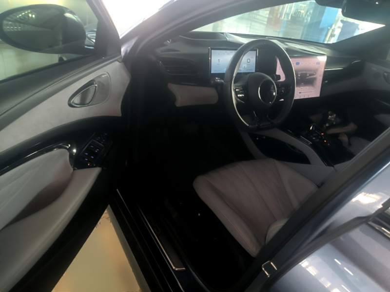 Used BYD Seal 2022 700 km Long-Range Rear-Wheel-Drive Version — 15