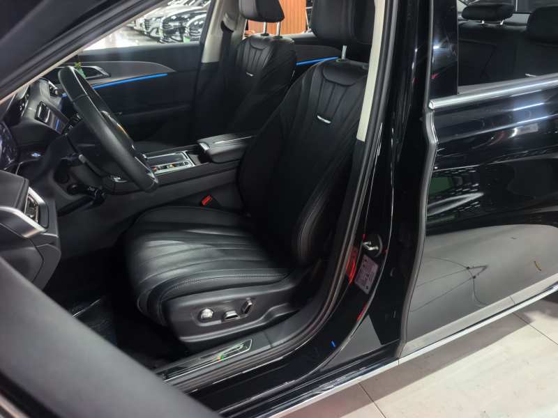 Used Hongqi H5 2024 2.0T Automatic Smart Connect Flagship Edition – Chinese Trim Chang — 12
