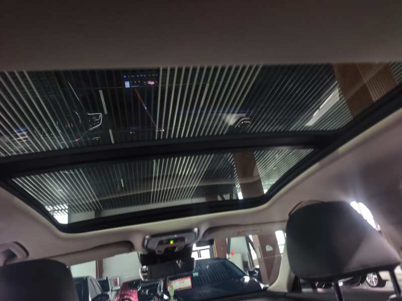 Used Hongqi H5 2024 2.0T Automatic Smart Connect Flagship Edition – Chinese Trim Chang — 15