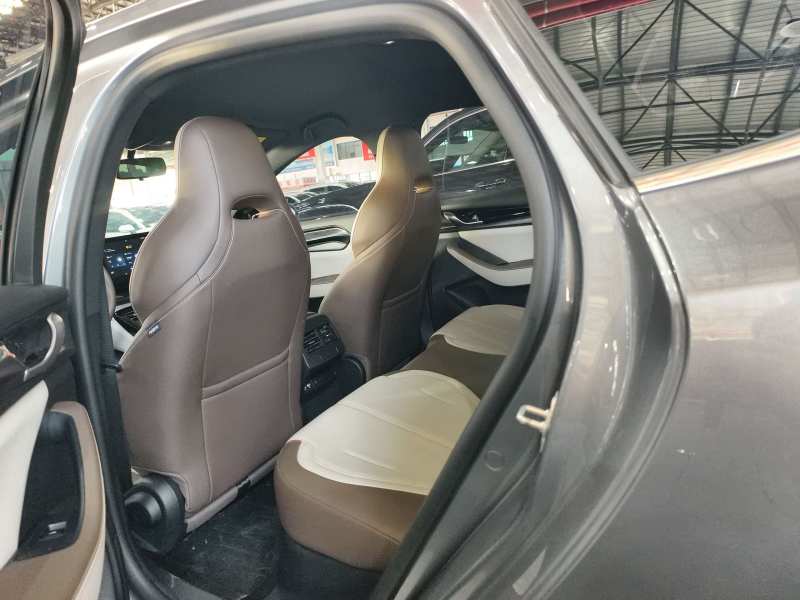 Used BYD Qin PLUS 2024 HONOR Edition DM-i 55KM Beyond Model — 11