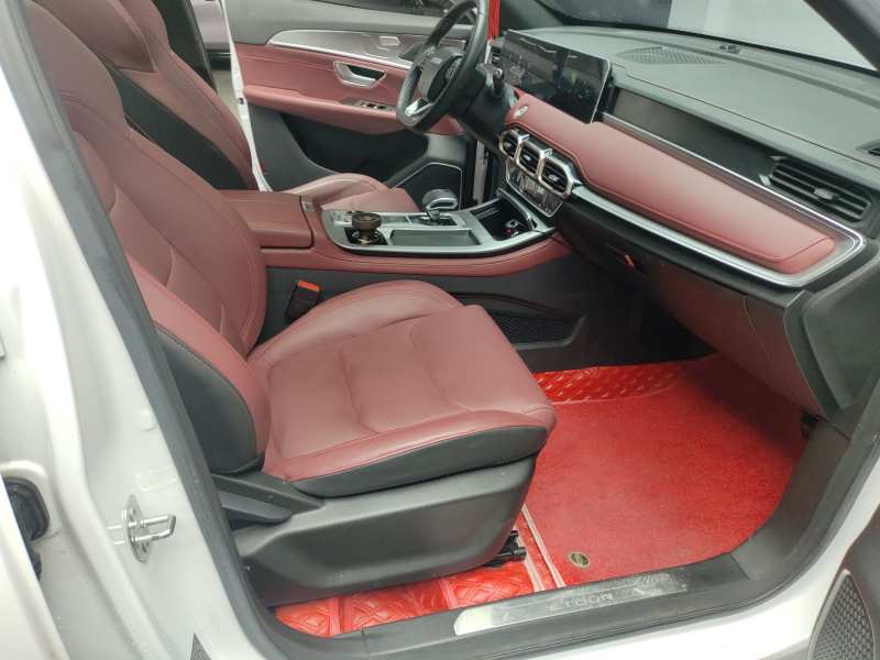 Used JETOUR X70 PLUS 2023 1.5T DCT Ziqiang PRO+ 5-Seater — 24