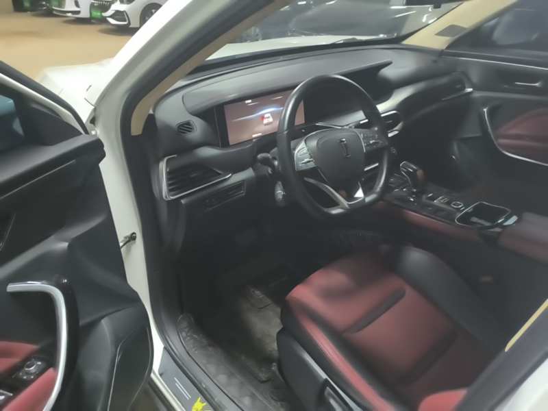 Used Bestune T77 2019 230 TID Automatic Prestige Version China V Emission Standard — 18