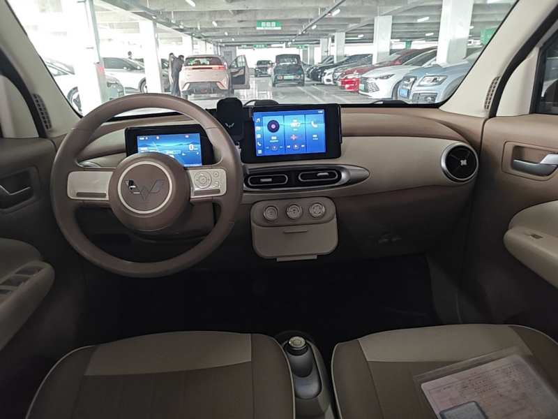 Used Wuling Hongguang MINIEV 2025 Four-Door Version Premium Edition — 6