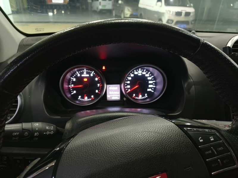 Used Haval H6 2015 Upgraded Model 1.5T Manual Two-Wheel Drive Elite Version — 14
