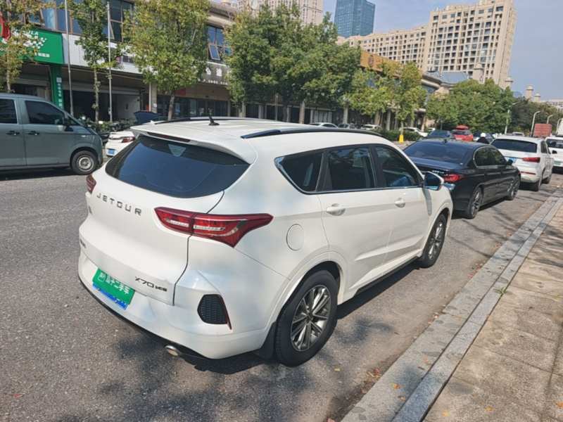Used JETOUR X70 2020 1.5T Manual Comfort Edition 6 Seats — 7