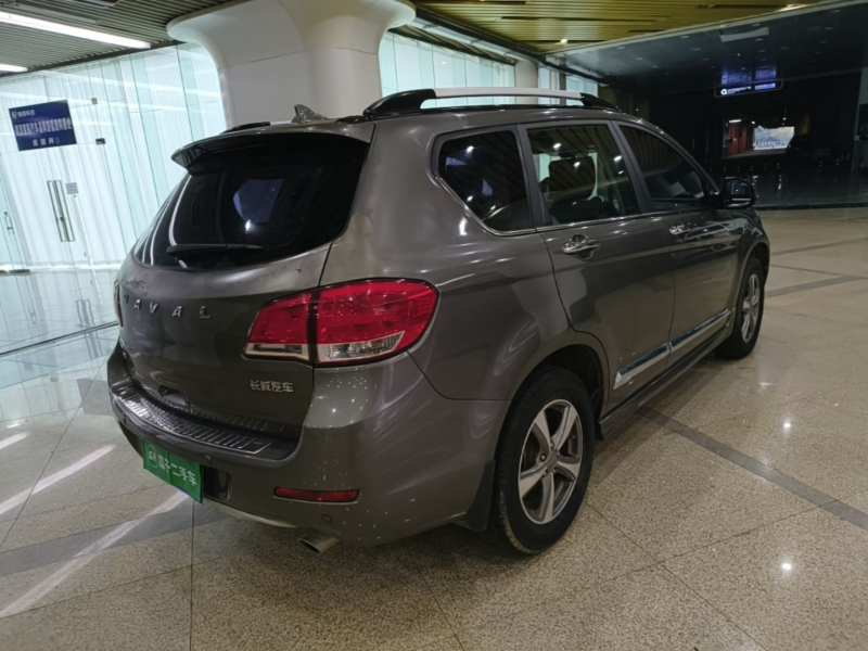 Used Haval H6 2015 Upgraded Model 1.5T Manual Two-Wheel Drive Elite Version — 7
