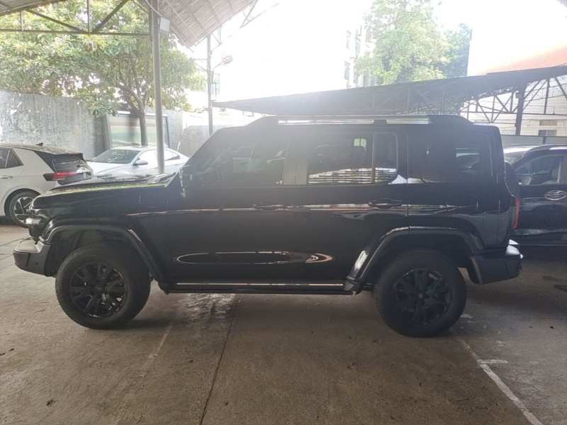 Used Tank 300 2021 City Edition 2.0T—Truly Stylish — 3