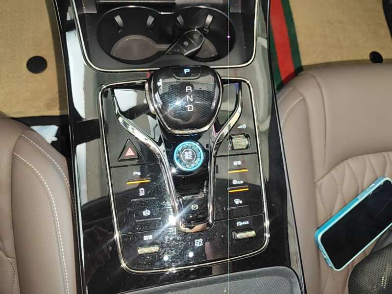 Used BYD Han 2023 EV Champion Edition 506KM Front-Wheel-Drive Premium Model — 13