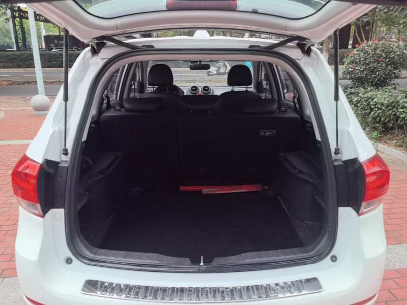 Used Haval H6 2015 Upgraded Model 1.5T Manual Two-Wheel Drive Elite Version — 18