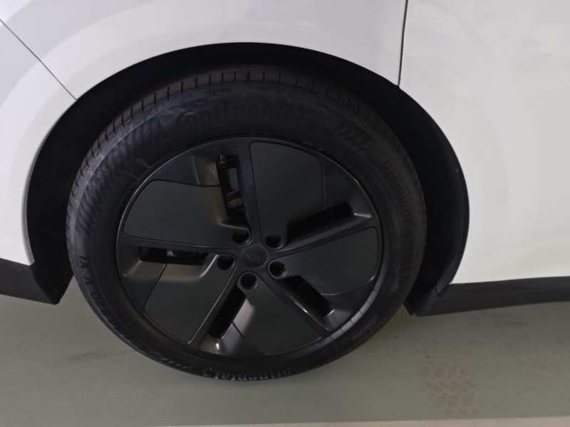 Used Li Auto i8 2025 Model Standard Version — 25