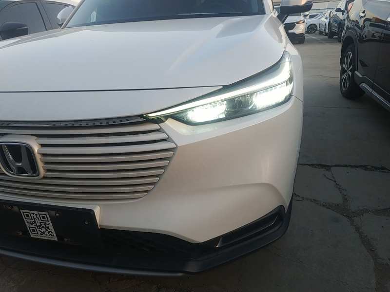 Used Honda Vezel 2023 1.5L CVT Pioneer Edition — 23