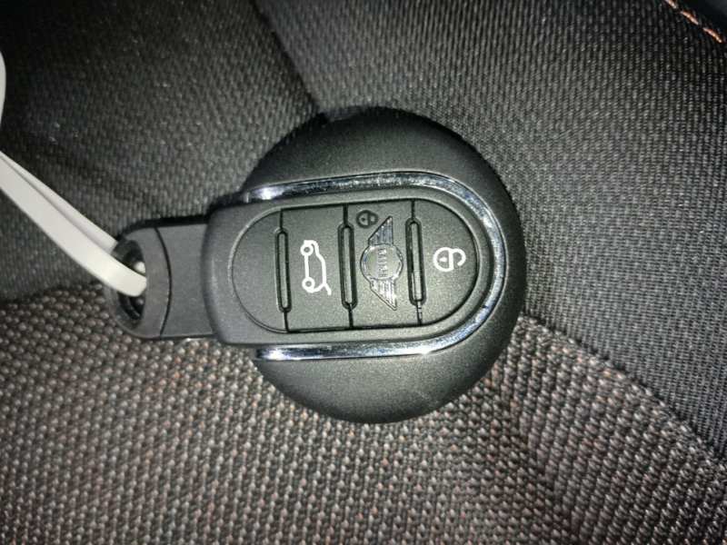 Used MINI 2023 1.5T ONE — 8