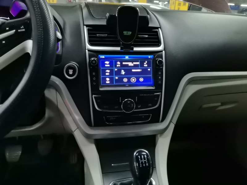 Used Geely Auto Emgrand 2016 Sedan 1.5L Manual Luxury Model — 12