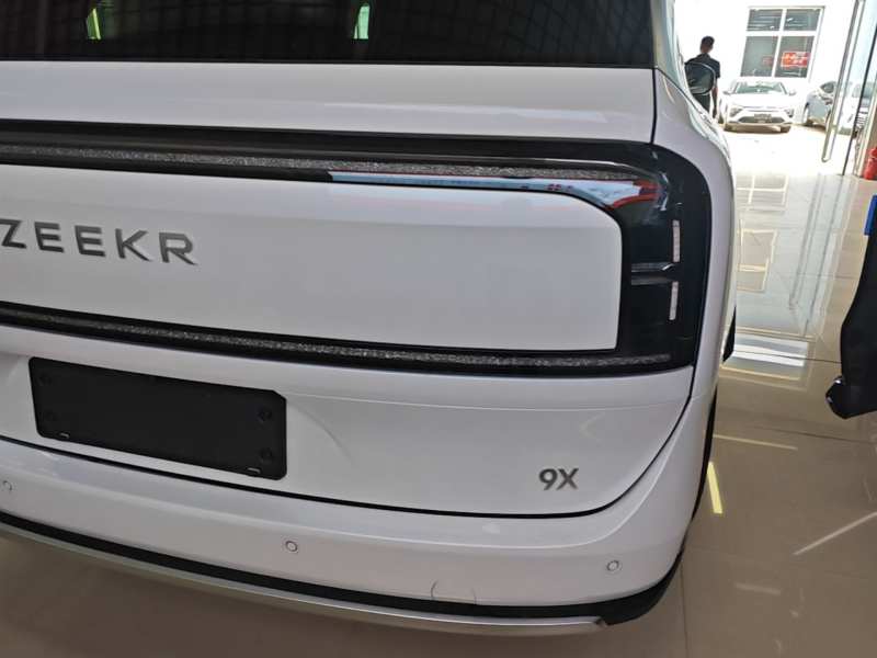 Used Zeekr 9X 2025 Ultra Edition — 7