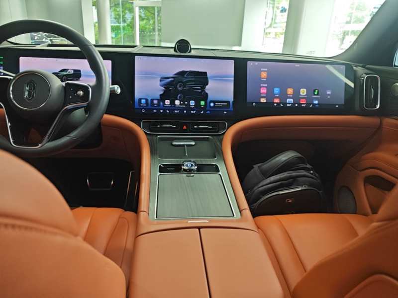 Used AITO/LUXEED/MAEXTRO/SAIC/STELATO AITO M9 2024 Range-Extended Ultra Version 42 kWh 6-Seater Model — 12