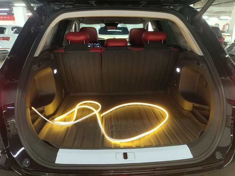 Used Hongqi HS5 2022 Facelifted Version 2.0T Smart Connect Flagship All-Wheel-Drive Edition — 18