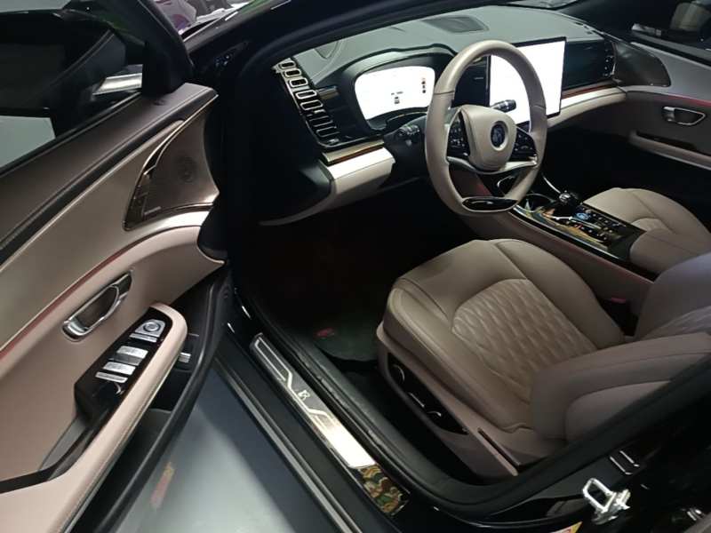 Used BYD Han 2025 DM-i 125KM Prestige Model – Premium — 15
