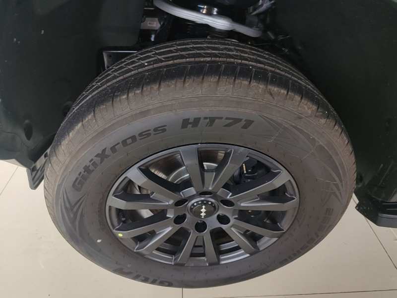 Used Formula Leopard 5 2023 Navigator Edition — 22