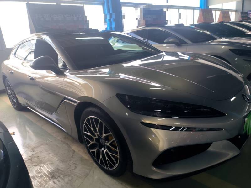 Used Denza Z9GT 2026 Flash Charge Prestige Edition — 3