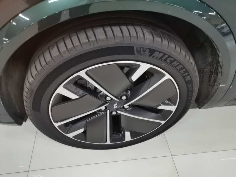 Used Li Auto L9 2025 Ultra Smart Refreshed Edition — 22