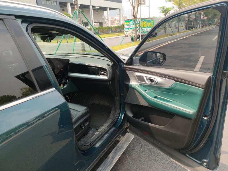 Used GAC Trumpchi GS8 2022 Flagship Series 2.0 TGDI Two-Wheel-Drive Prestige Edition (7 Seats) — 28
