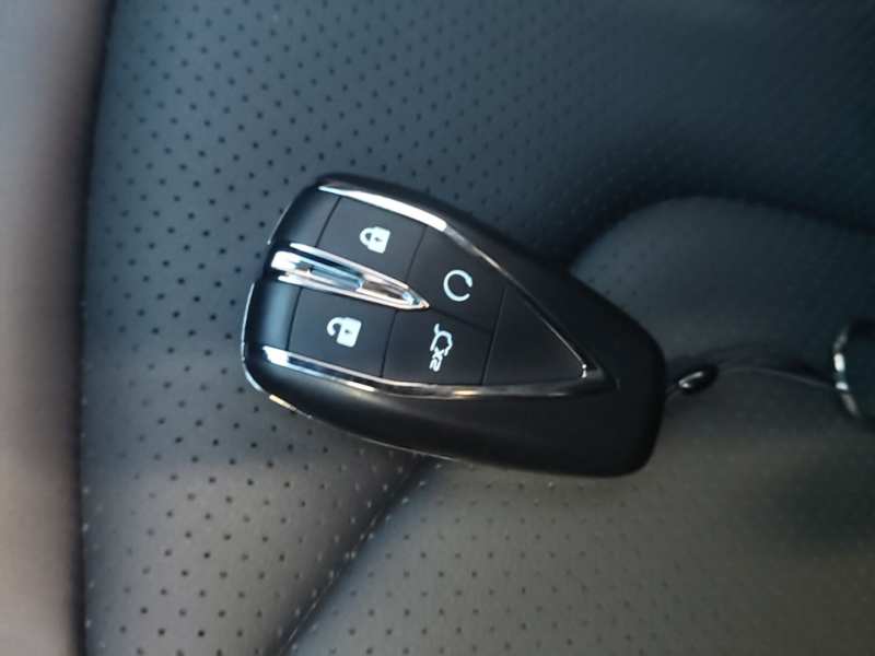 Used CHANGAN UNI-V 2023 1.5T Prestige Model — 8