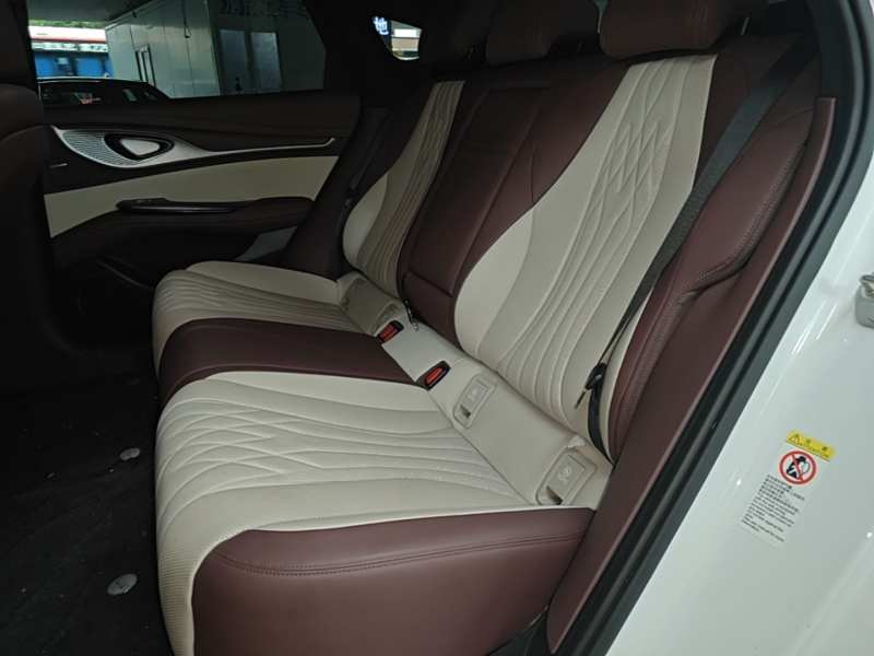 Used BYD Seal 2023 DM-i 1.5T 121km Flagship Model — 16